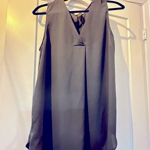 Sleeveless Gray Top